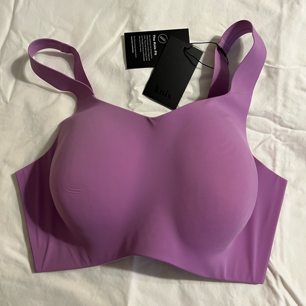 Knix catalyst sports bra
